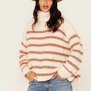 Sadie & Sage Cozy Cream and Tan Turtleneck Sweater